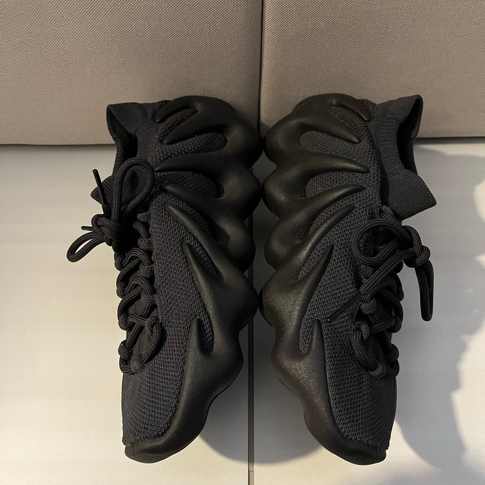 Yeezy 450 ‘UTILITY BLACK’
